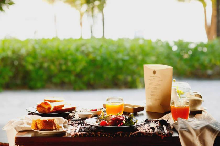 OUTRIGGER Phi Phi Island Resort -  food and drink
