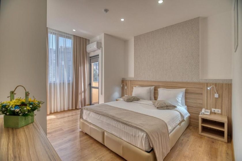 Orbeli Hotel Yerevan - Deluxe Double or Twin Room with Balcony
