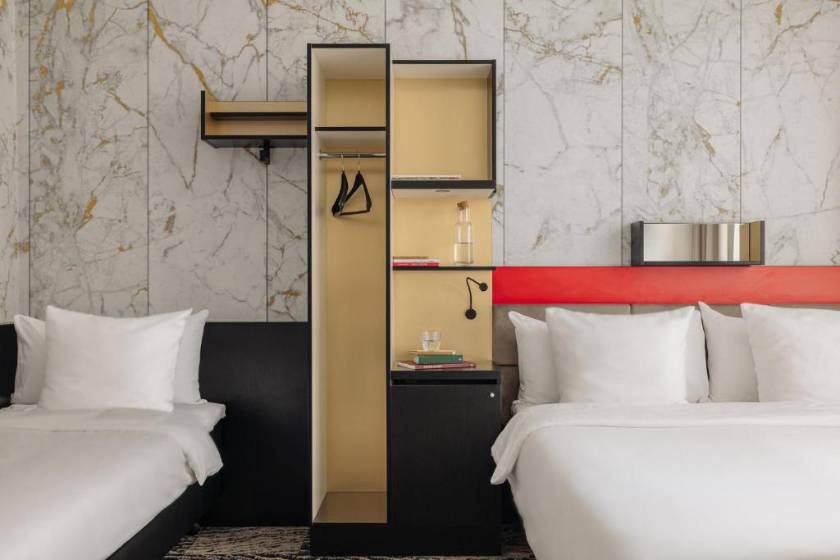 Leonardo Boutique Hotel The Lancaster Hotel Amsterdam - Comfort Room 1 Double Bed 1 Single Bed