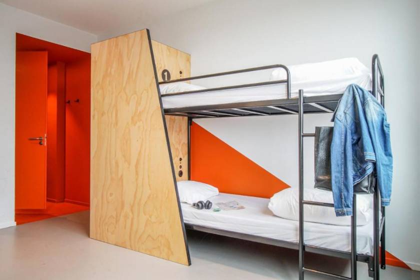 Via Amsterdam - Bunk Bed in Female Dormitory Room