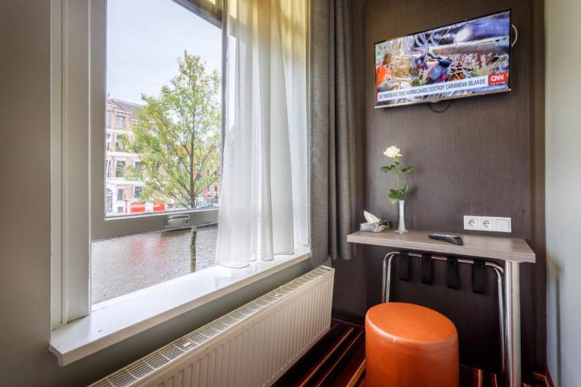 Mozart Hotel - Double Room with Canal View
