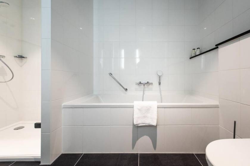 Numa Amsterdam Docklands - Extra Large 1 Bedroom Apartment with Sofa Bed