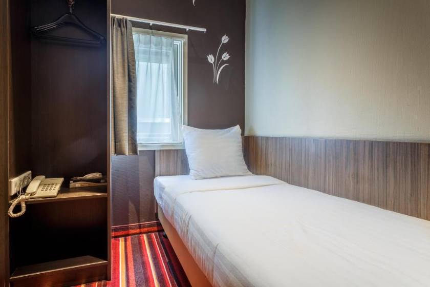 Mozart Hotel - Small Single Room
