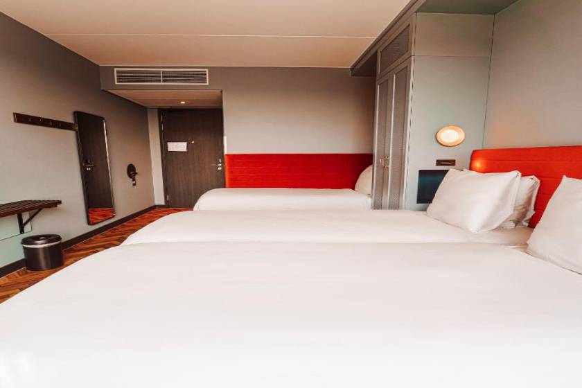 Olympic Hotel - Triple Room