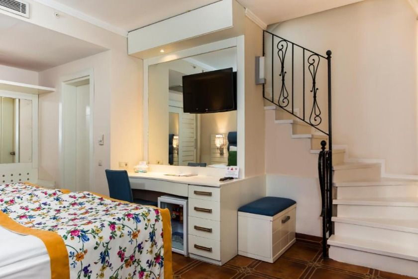 Orange County Kemer Antalya - Volendam House