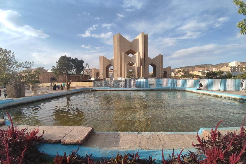 مقبره الشعرا تبریز. منبع عکس: گوگل‌مپ. عکاس: Murat Marangoz