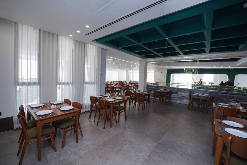 هتل ایوان 2 (فدائی) مشهد - رستوران