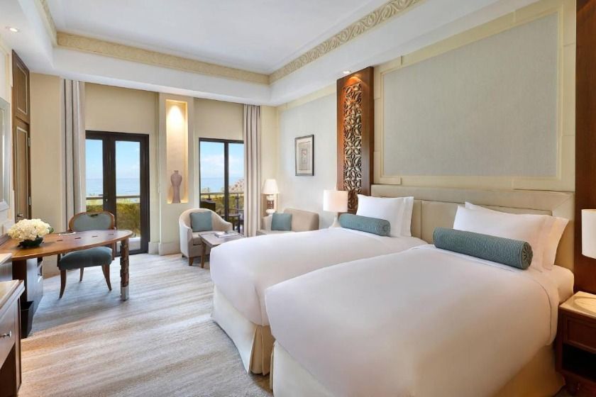 Al Bustan Palace, a Ritz-Carlton Hotel Muscat - Deluxe Twin Sea View, Guest room