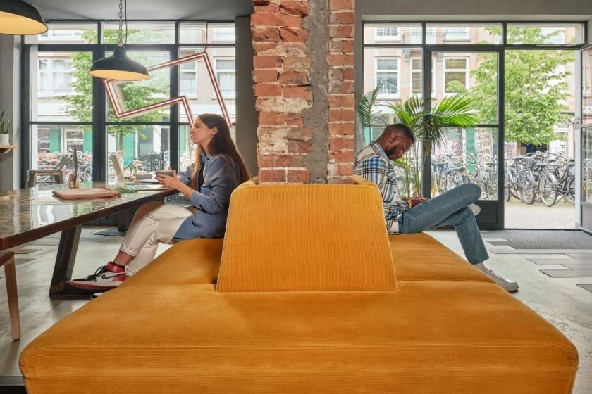 CityHub Amsterdam - lobby