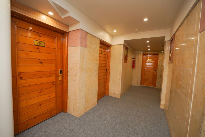 هتل آپارتمان ایوان 3 (احسان) مشهد - اتاق