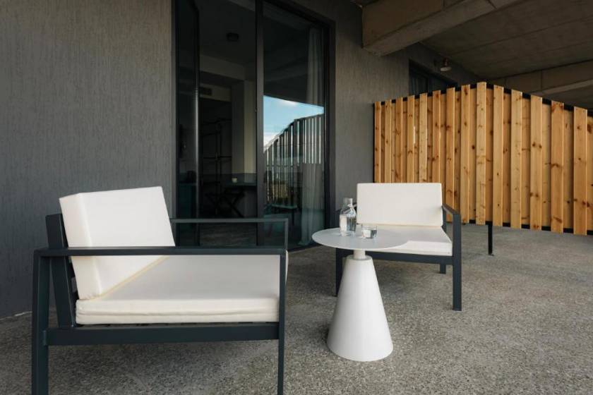 Castor & Pollux Hotel - Deluxe Double Room with City View