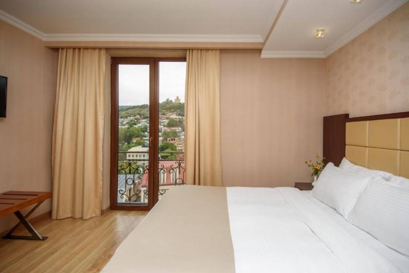 KMM Hotel - Standard Double Room