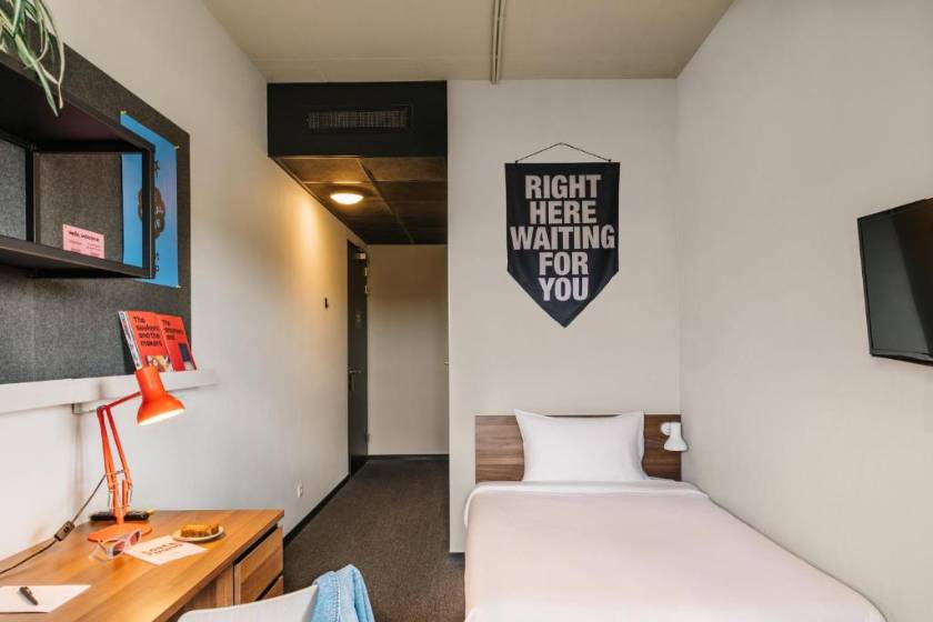 The Social Hub Amsterdam City - Executive Single Room