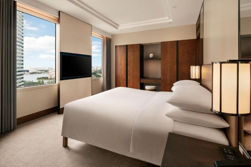 Conrad Centennial Singapore - Executive King Suite