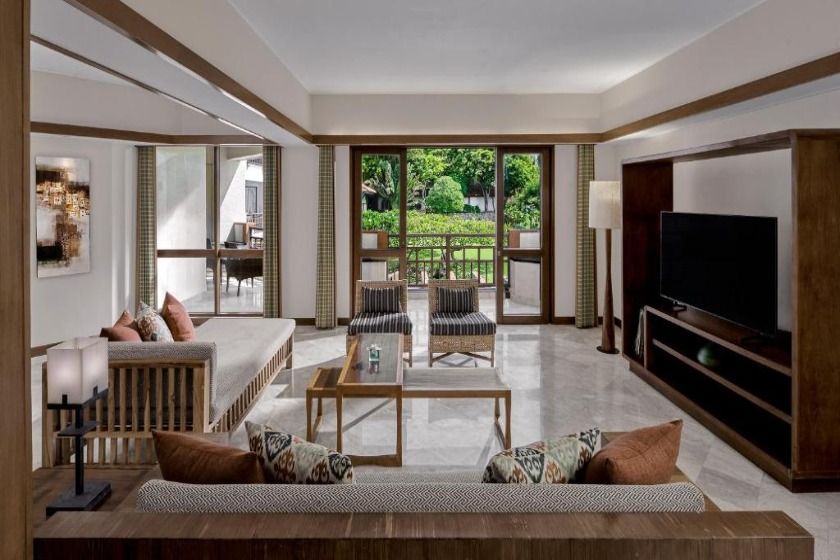 Grand Hyatt Bali - Grand Executive King Suite