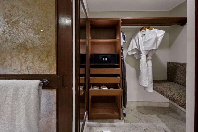 Grand Hyatt Bali - Twin Room with Ocean View - Club Access