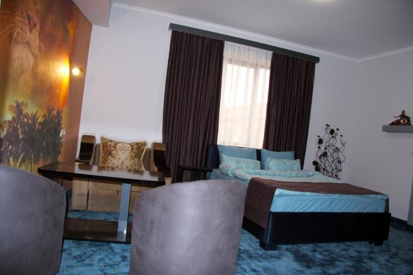 Nice Hotel Yerevan - room