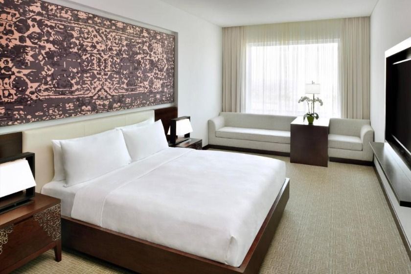 JW Marriott Hotel Muscat - Deluxe Guest room, 1 King