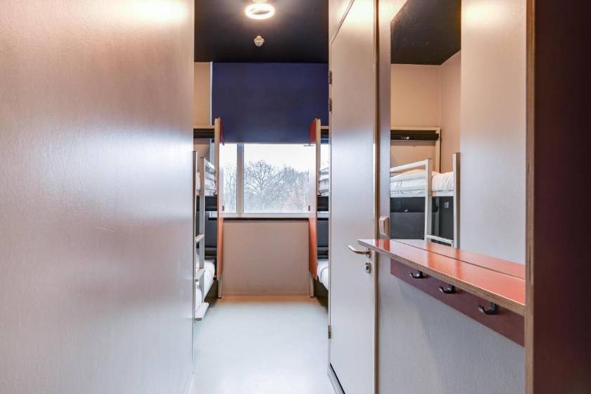 ClinkNOORD Hostel - Bed in 6-4-bed En-suite Dorm