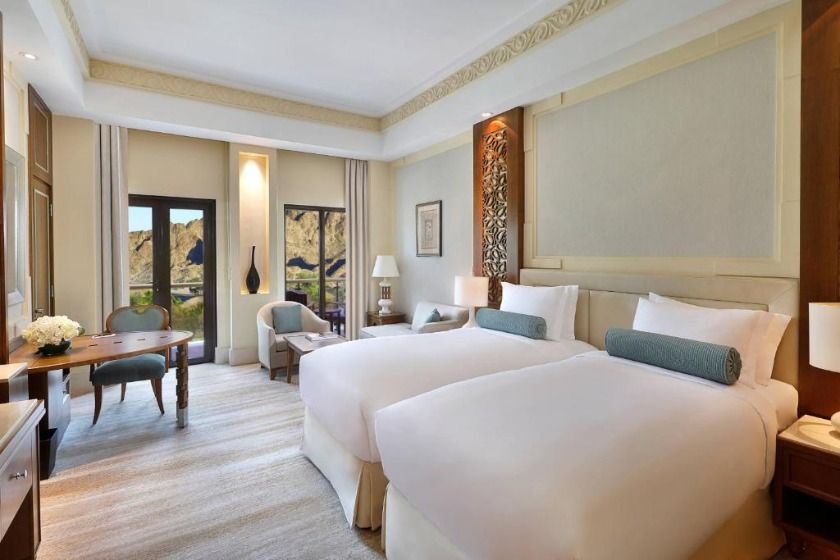Al Bustan Palace, a Ritz-Carlton Hotel Muscat - Deluxe Twin Mountain View, Guest room