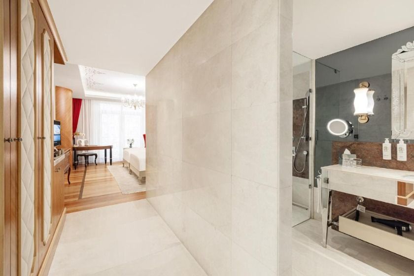 CVK Park Bosphorus Hotel Istanbul - Executive Double or Twin Room with City View