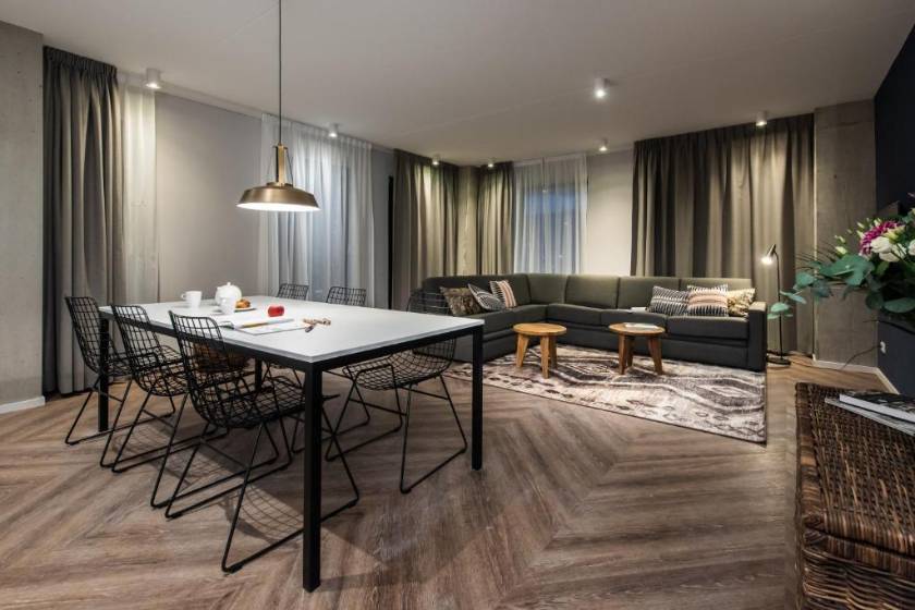 Numa Amsterdam Docklands - Extra Large 2 Bedroom Apartment with Sofa Bed