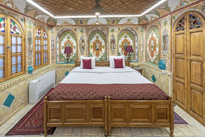 اقامتگاه سنتی قصر منشی اصفهان - سوئیت دلنشین