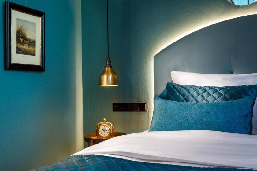 The Hendrick's Hotel - Superior King Room