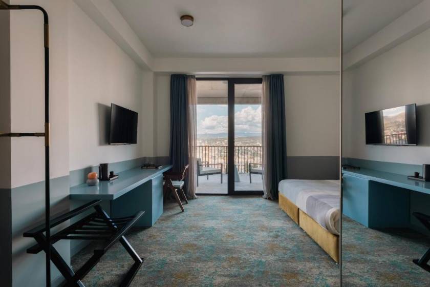 Castor & Pollux Hotel - Deluxe Double Room with City View