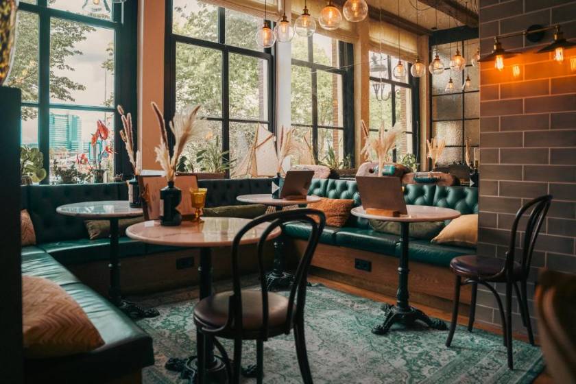 The Hendrick's Hotel - cafe