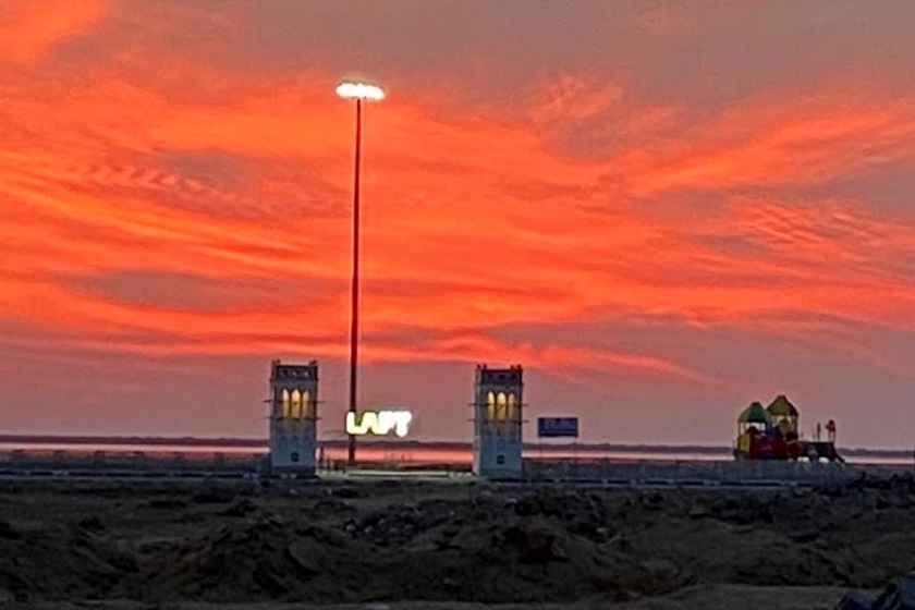 پارک ساحلی لافت قشم.  منبع عکس: گوگل‌مپ. عکاس: E SYZ