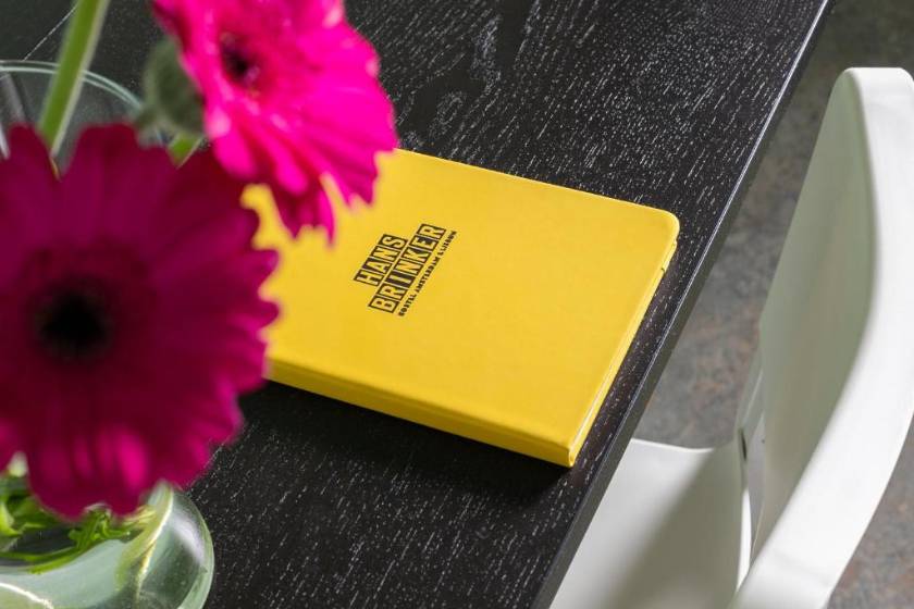 Hans Brinker Hostel Amsterdam - Single Room with Private Bathroom