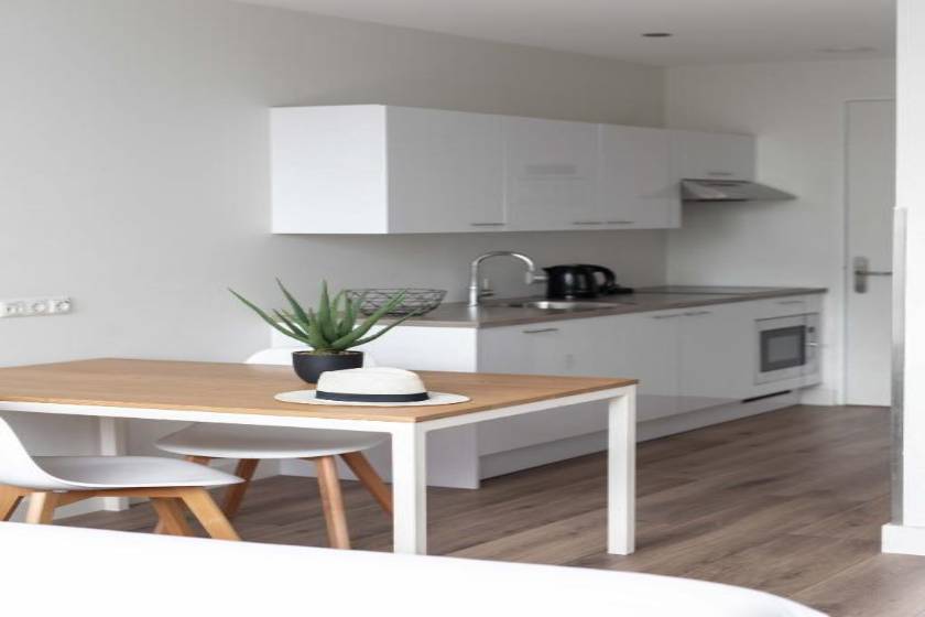 Hotel2Stay - Deluxe Apartment