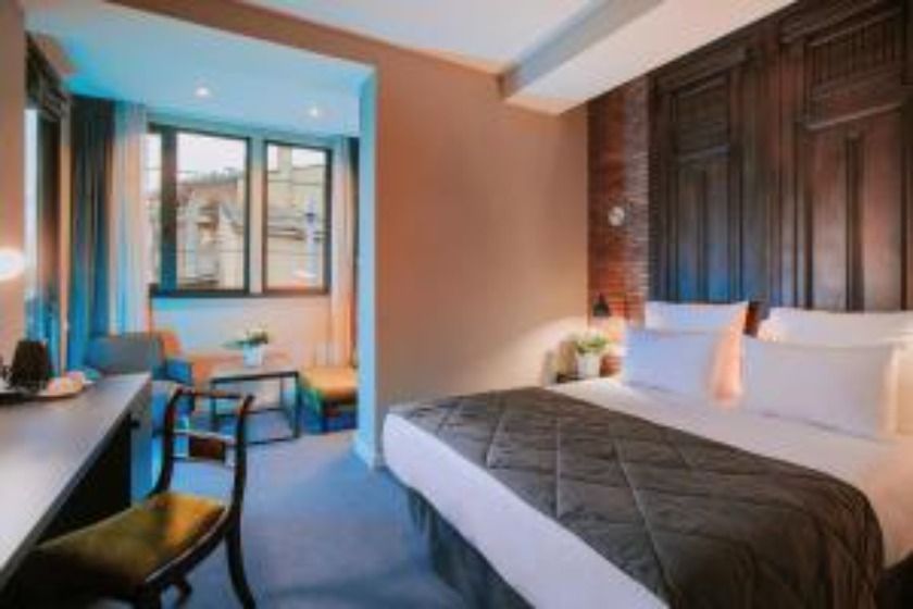 TbiliSee Hotel Tbilisi - Junior Suite with Balcony