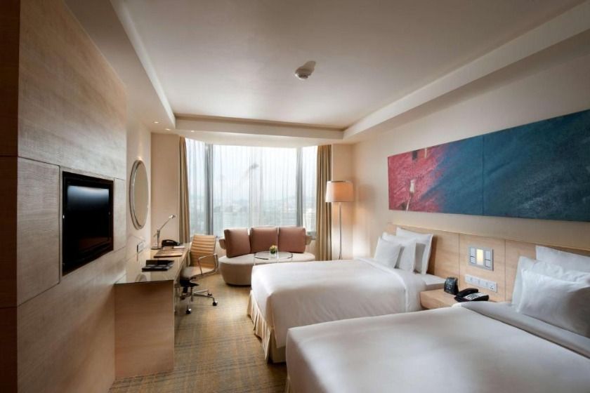DoubleTree By Hilton Kuala Lumpur - Deluxe Twin Room with Mountain View