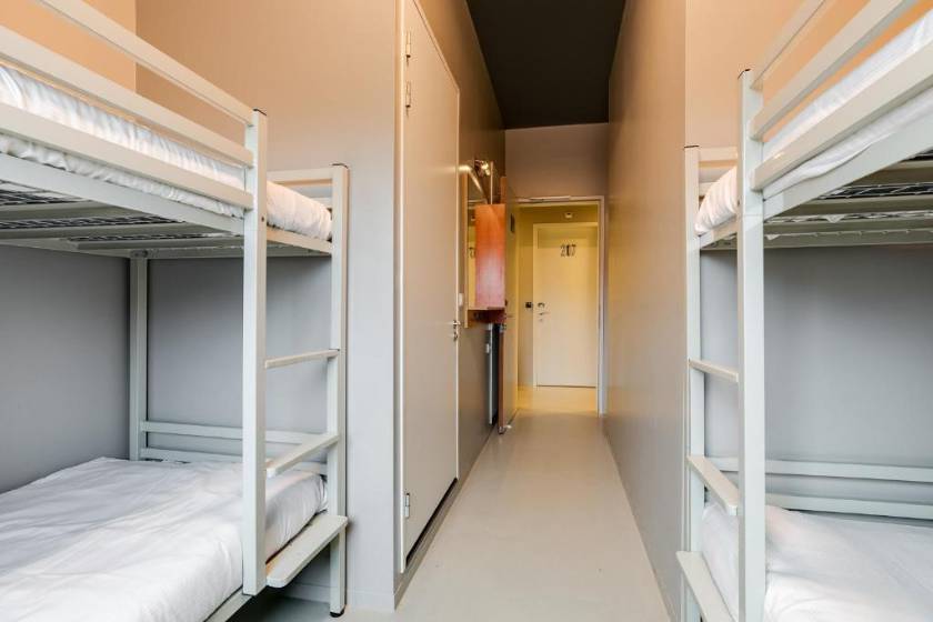 ClinkNOORD Hostel - Bed in 6-4-bed En-suite Dorm