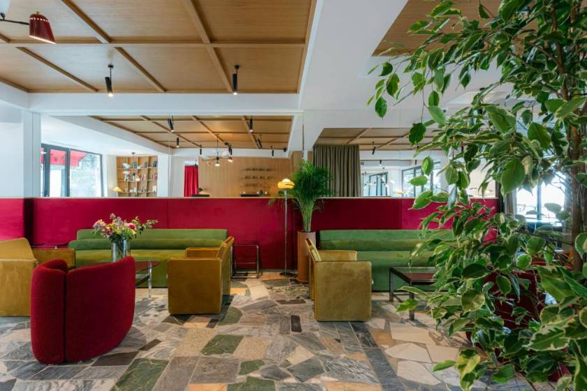 Castor & Pollux Hotel - lobby