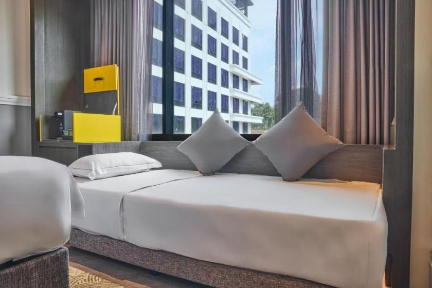 Grand Park City Hall Singapore - Deluxe Triple Room