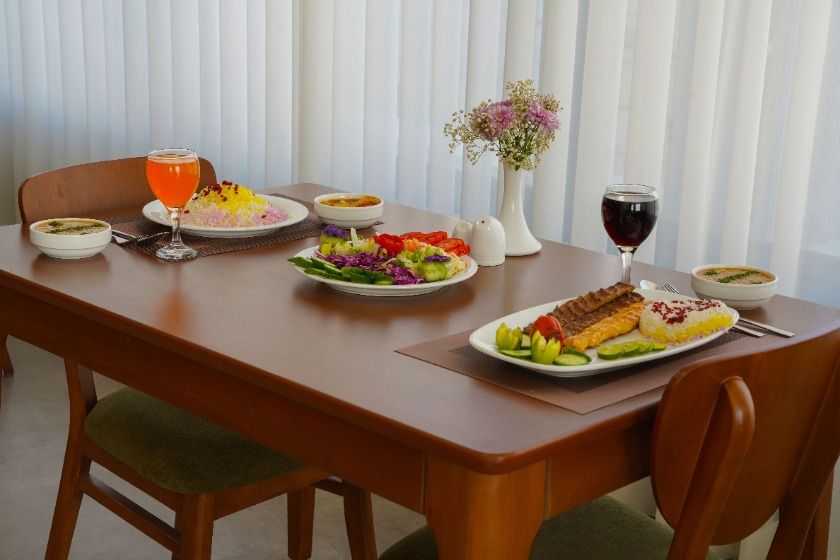 هتل ایوان 2 (فدائی) مشهد - غذا و نوشیدنی