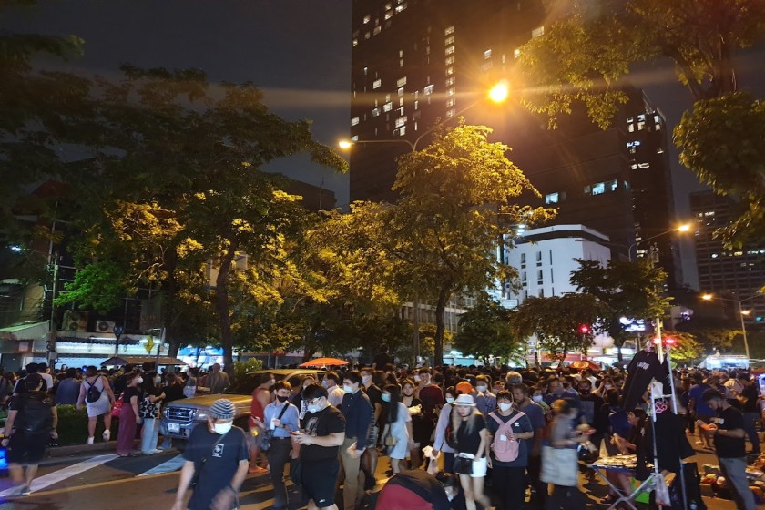 خیابان رامبوتری بانکوک. منبع عکس: گوگل‌مپ. عکاس: Nuchara Suksangbun