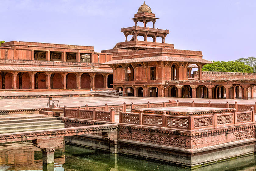 تور زمستانی آگرا