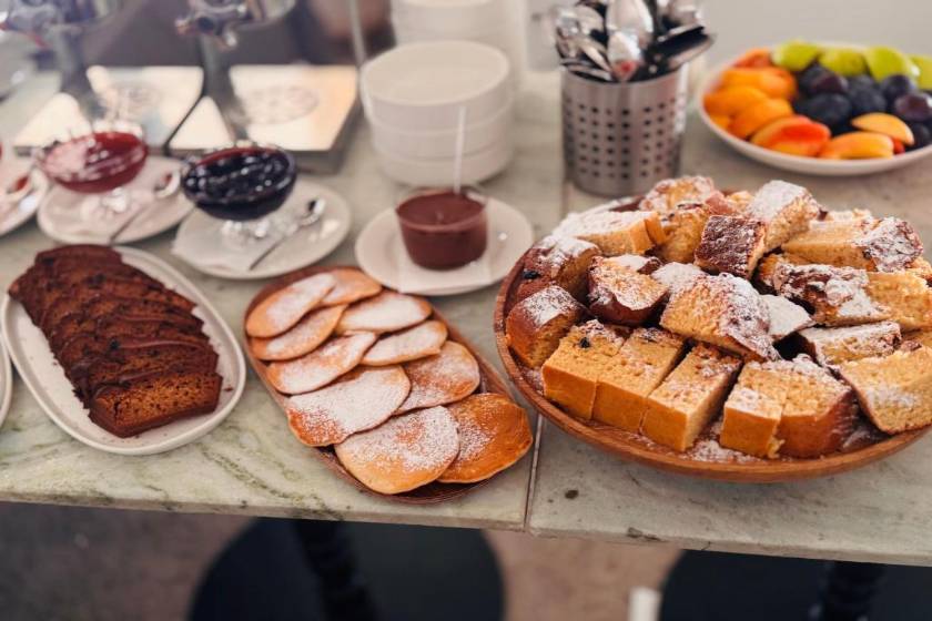 Castor & Pollux Hotel - breakfast