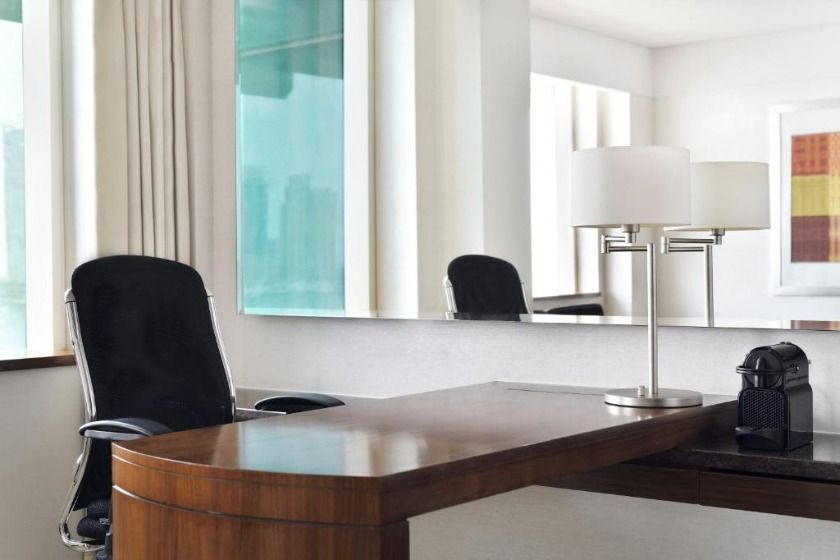 Crowne Plaza Dubai Festival City Dubai - Diplomatic King Suite