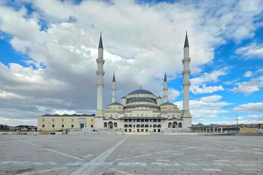 مسجد کمرالتی آنکارا . منبع عکس: گوگل مپ. عکاس: Koray Erdivanli