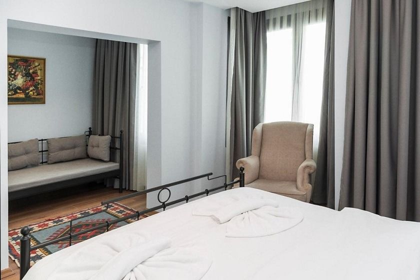 Cheers Hostel Istanbul - Comfort Triple Room