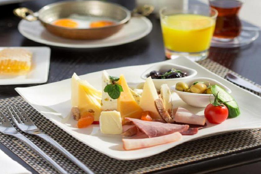 The Grand Tarabya Hotel Istanbul - Food And Drink