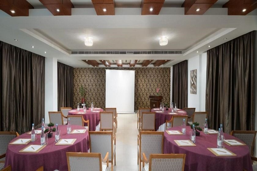 Al Hail Waves Hotel Managed By Centara Muscat - Conference Room