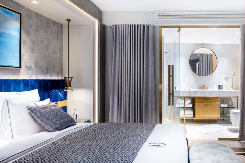 The Maestro Hotel Istanbul - Princess Suite with City View 