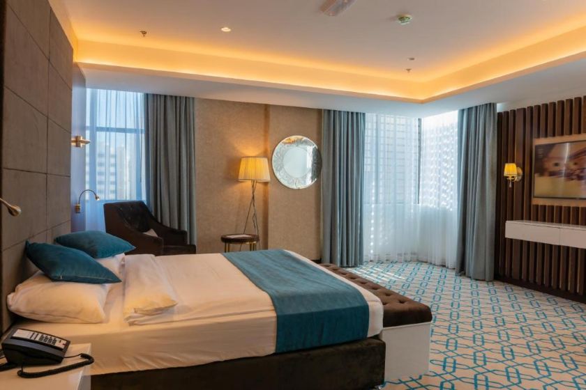 Royal Crown Hotel muscat - Superior Double Room