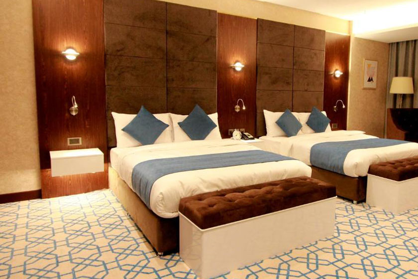 Royal Crown Hotel muscat - Standard Double Room 